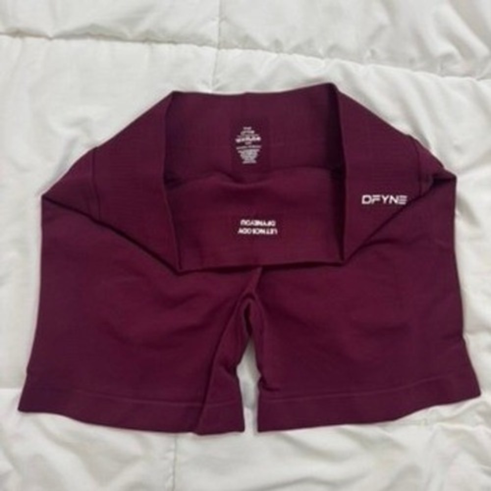 Dfyne impact shorts 4.5" winter berry large - Picture 4 of 6